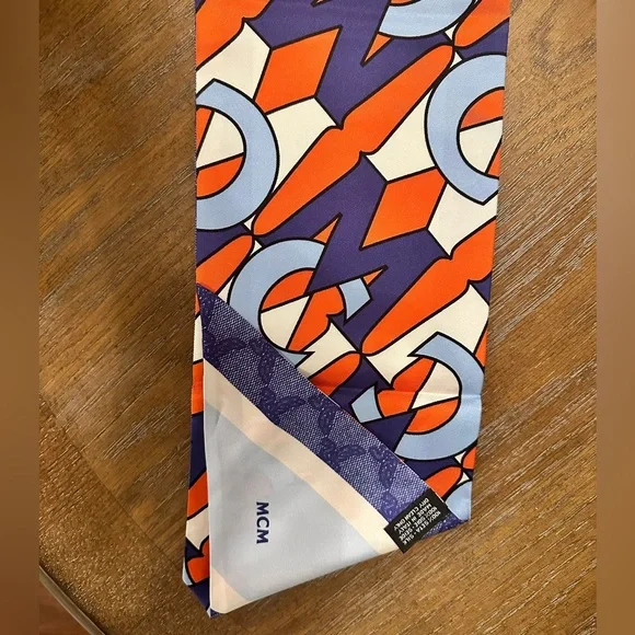 NWT MCM 100% Silk Scarf💎Authentic - Picture 8 of 17